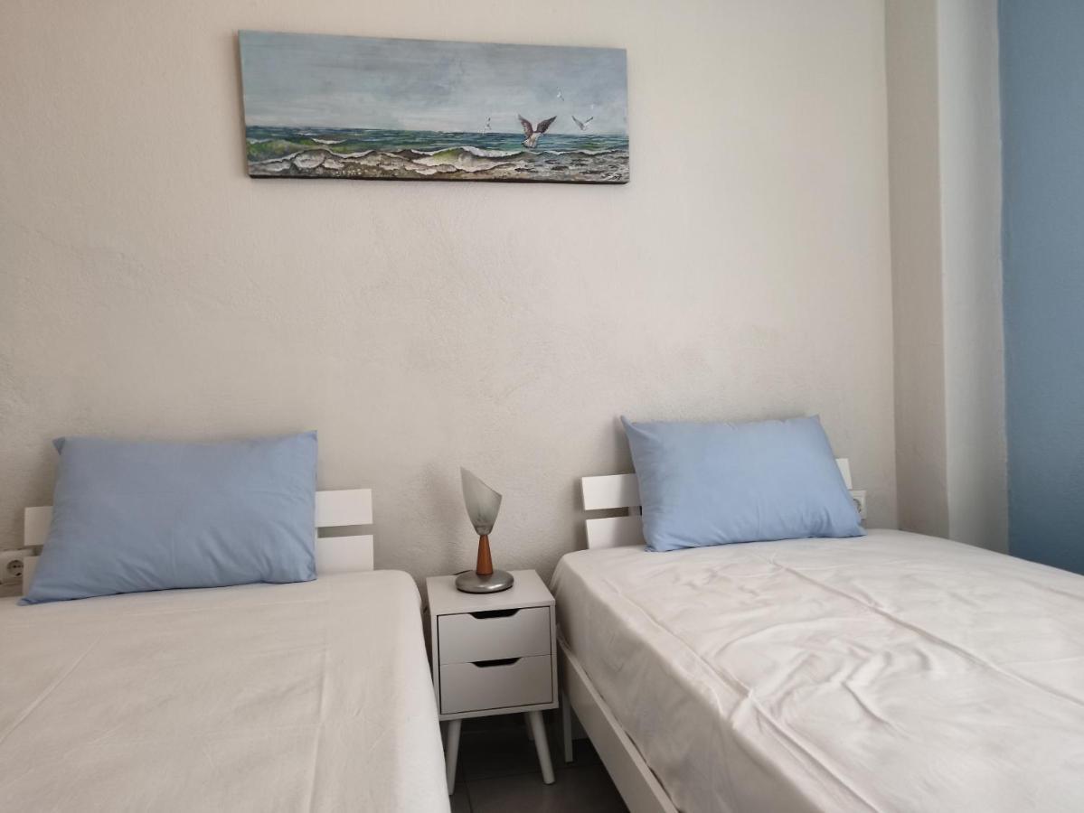 A&B Apartment Neoi Epivatai Bagian luar foto