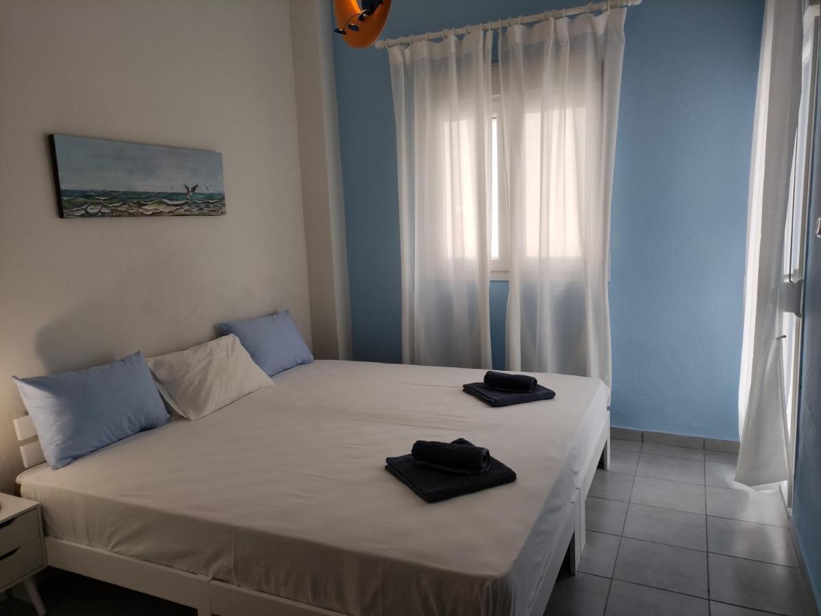 A&B Apartment Neoi Epivatai Bagian luar foto